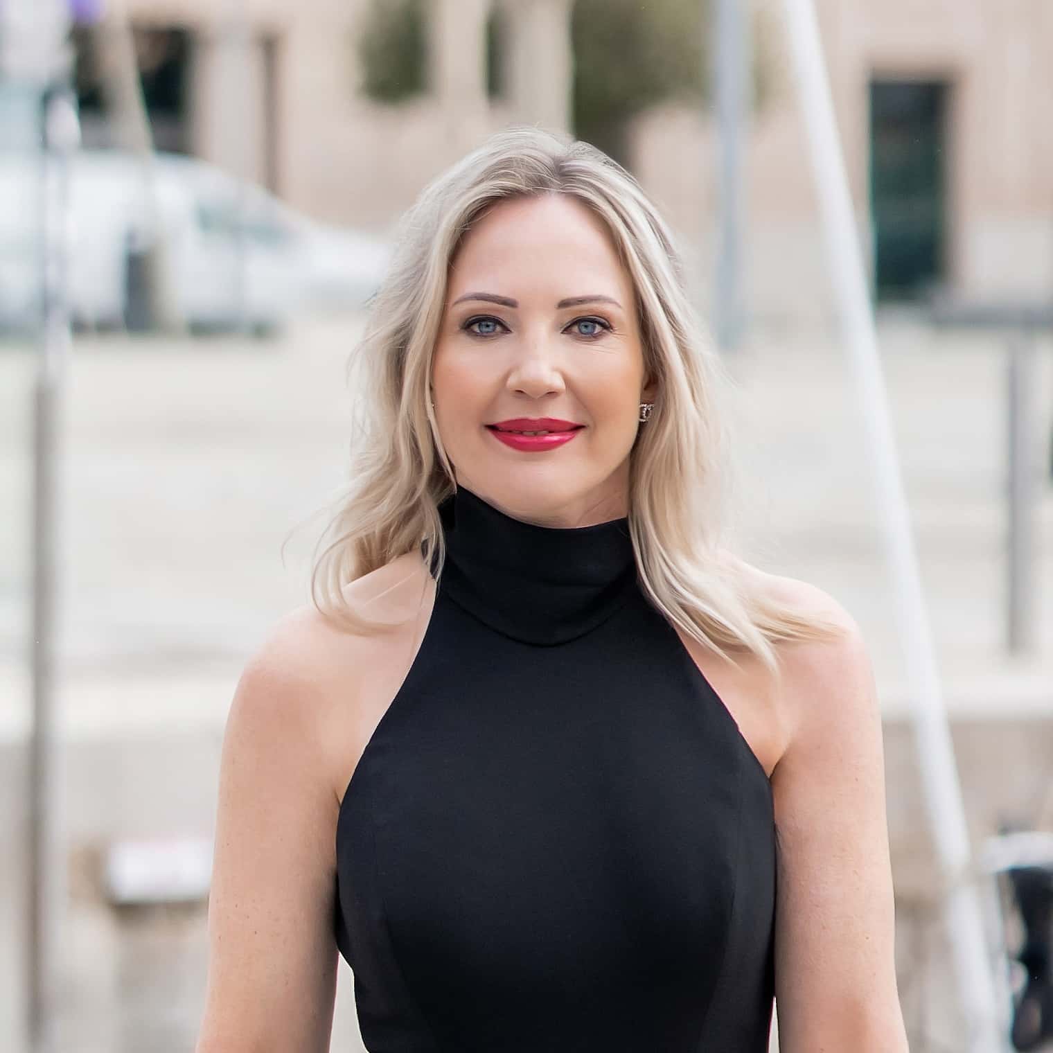 Christina R. Kadic - Real Estate Agent in Schindellegi