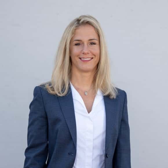 Annina Lehmann - Real Estate Agent in Egg