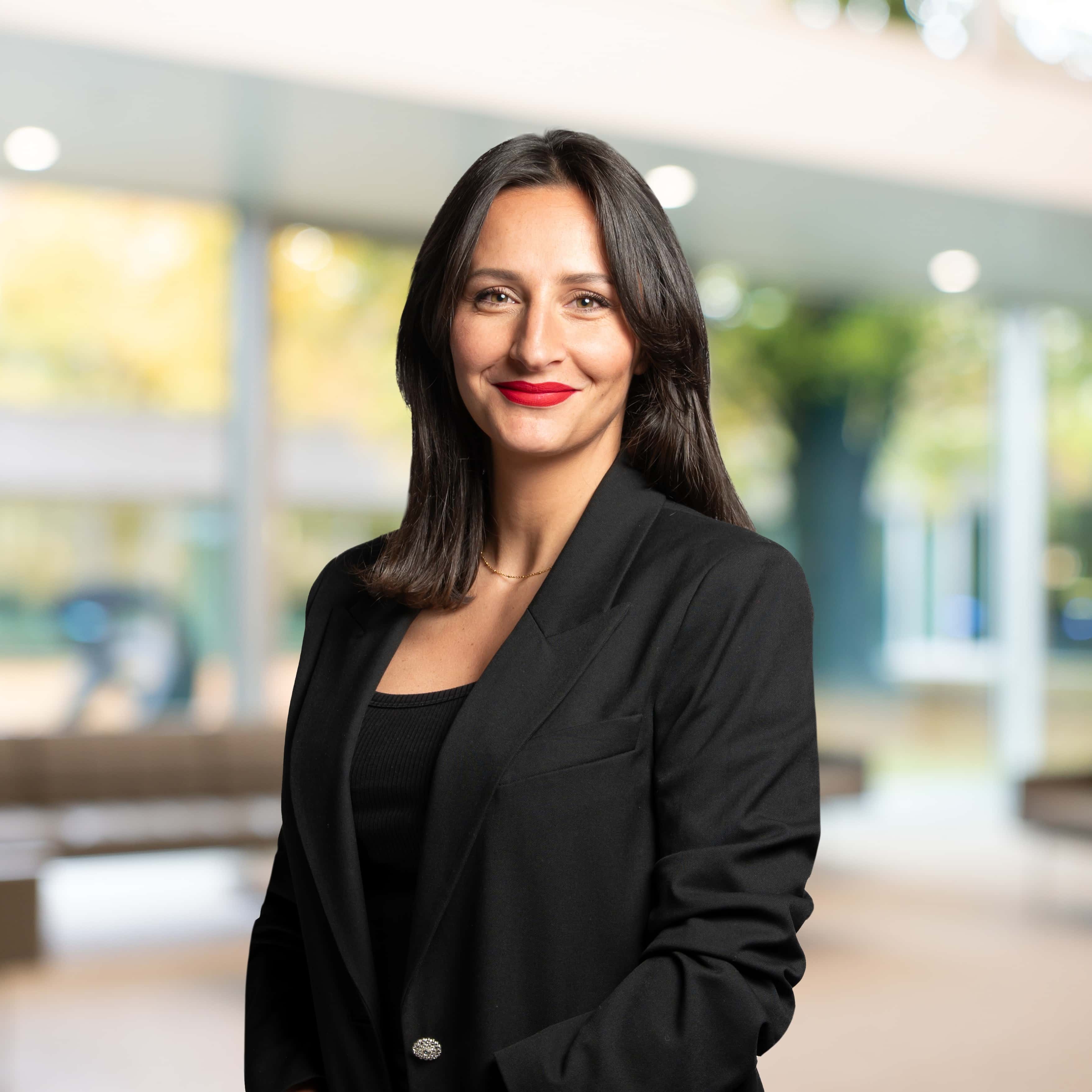 Amel Locatelli - Real Estate Agent in Nyon