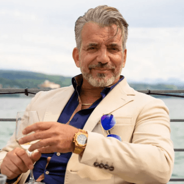 Sascha Anker - Real Estate Agent in Glattbrugg, Zurich, Switzerland