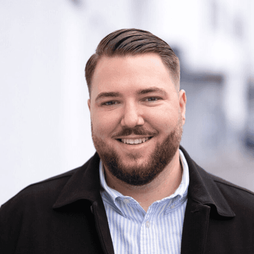 Enrico Sakiri - Agente Immobiliare a Bern