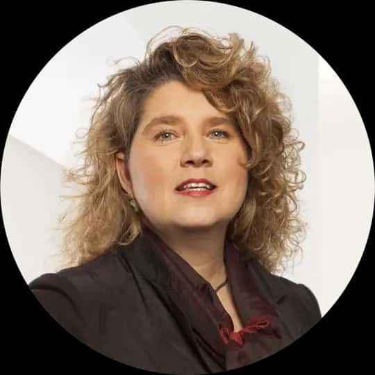 Anja Beck - Real Estate Agent in Zug