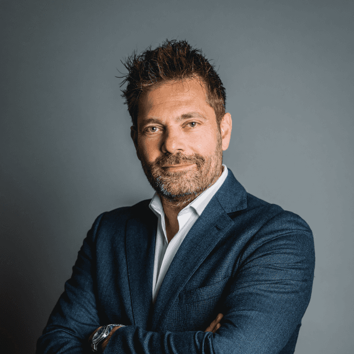 Ibo Sari - Real Estate Agent in Lausanne