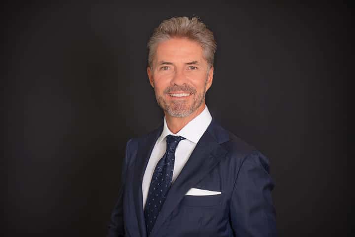 Robert Ferfecki - Agente Immobiliare a Volketswil