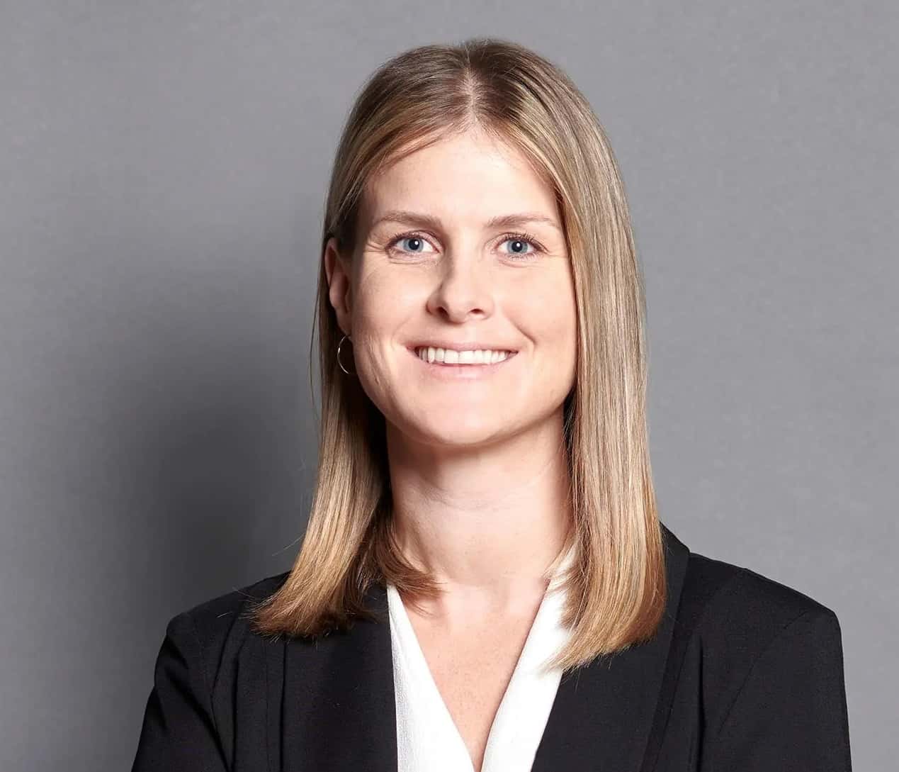 Fabienne  Tino-Menet - Real Estate Agent in Widnau
