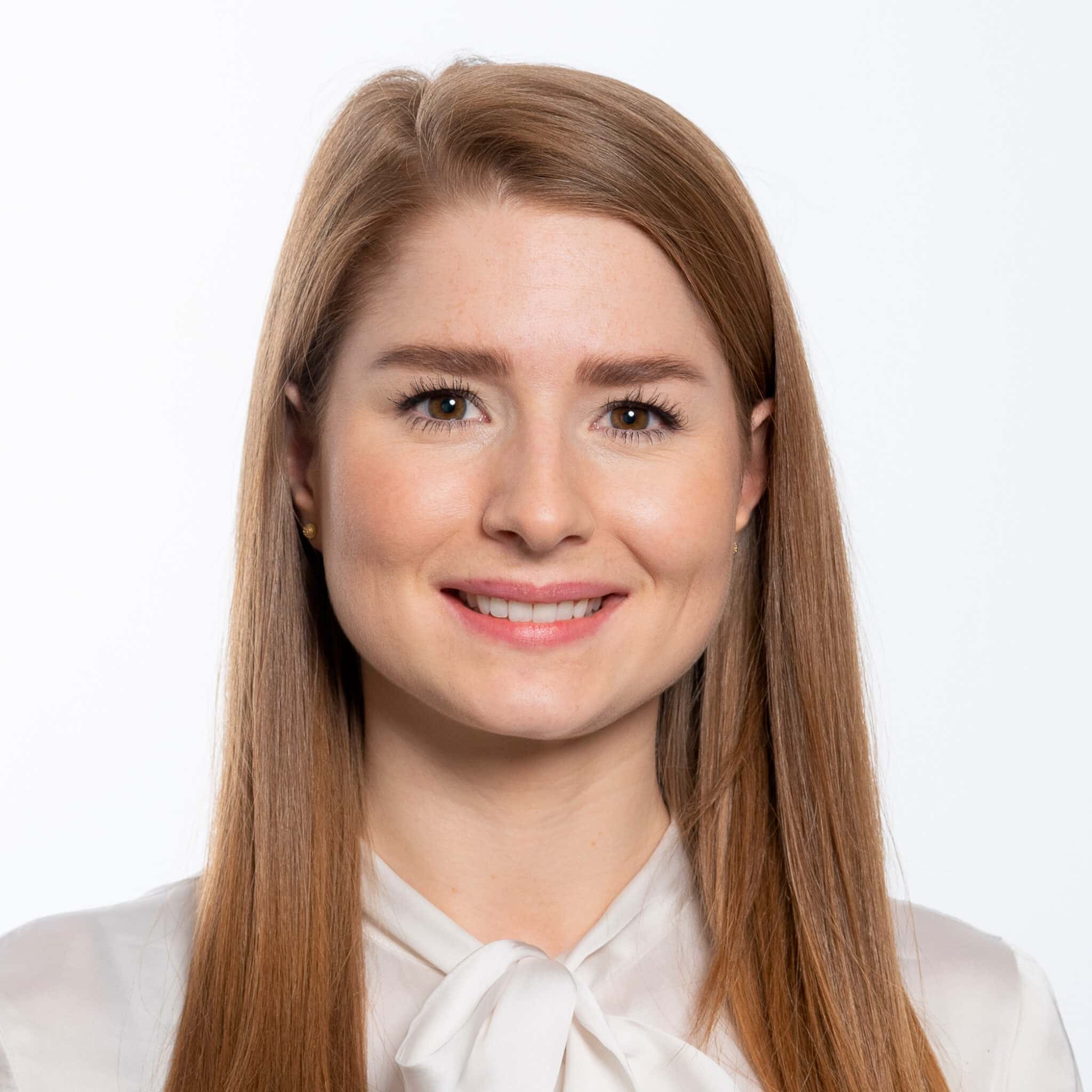 Lynn Stöckli - Real Estate Agent in Cham