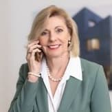 Gabriela Weiss - Real Estate Agent in Zug