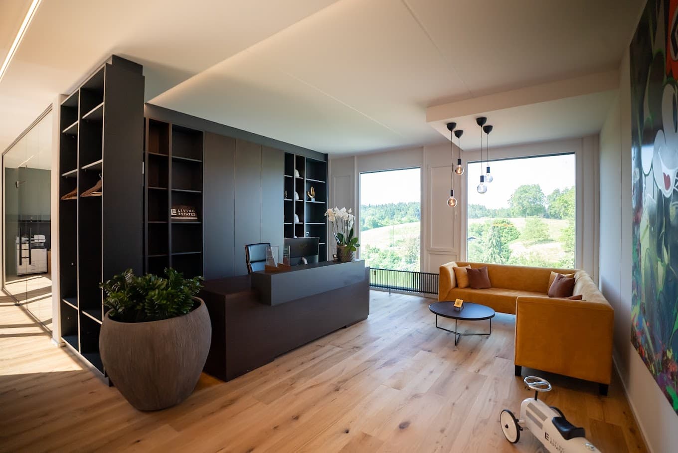 LIVING ESTATES AG - Immobilienagentur in Baden
