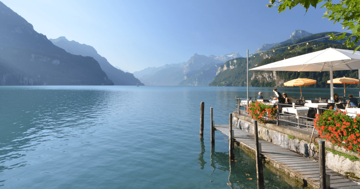 RE/MAX Immobilien in Brunnen - Real Estate Agency in Ingenbohl