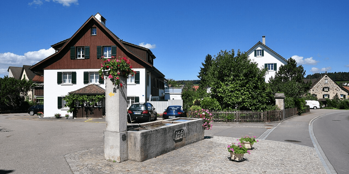 Stoop Immobilien AG - Agenzia Immobiliare a Regensdorf