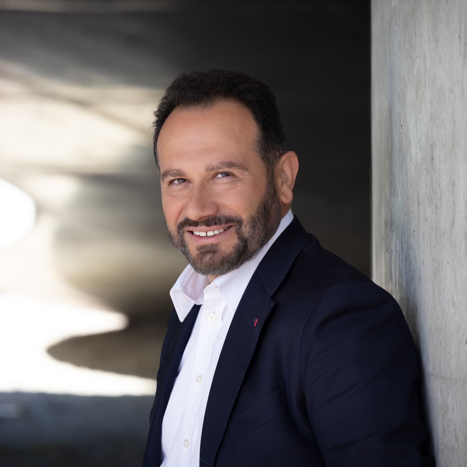 Real Estate Agent in Gland: Claudio Betti