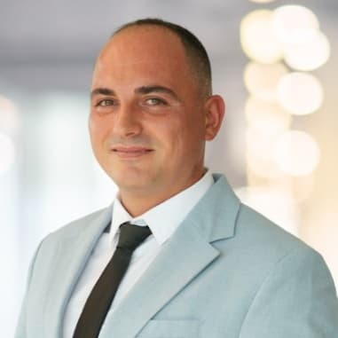 Agent immobilier à Wallisellen: Taulant Krasniqi