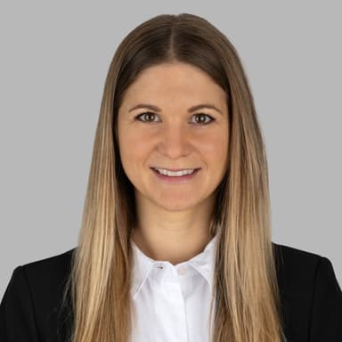 Agente immobiliare a Zürich: Fabienne Aerne