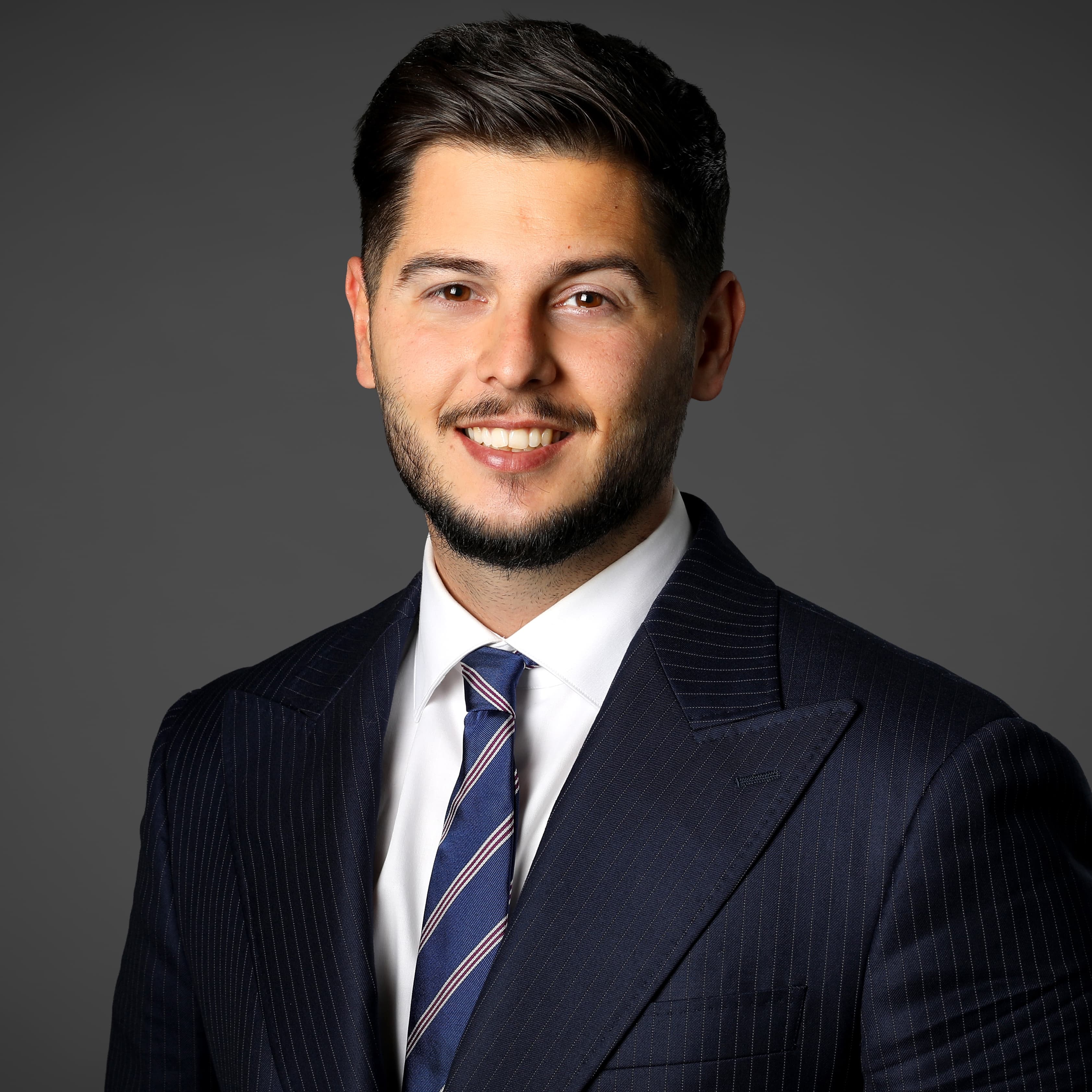 Real Estate Agent in Oftringen: Amir Rexhepi