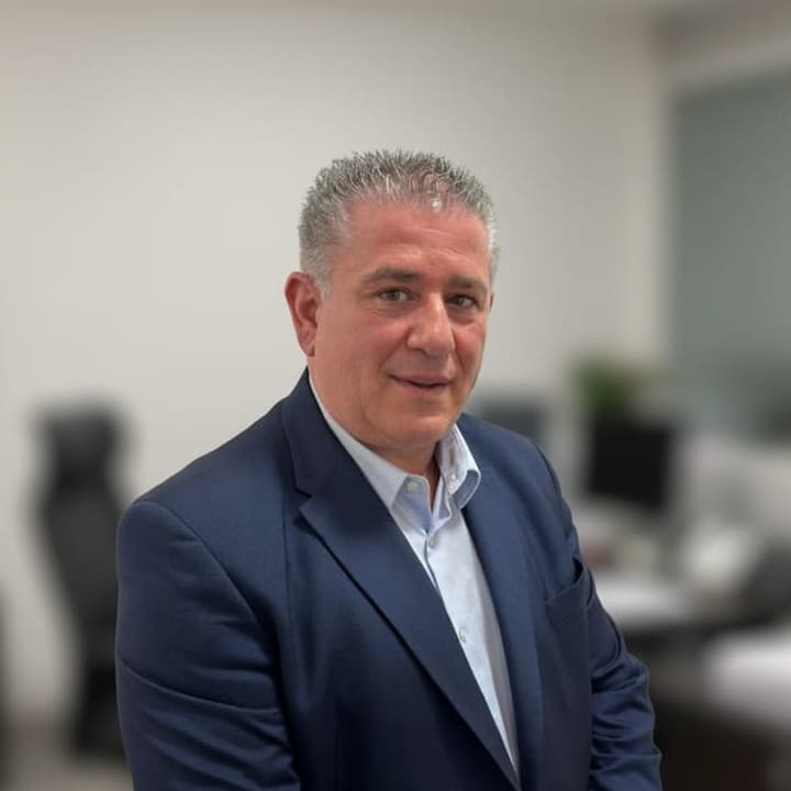 Real Estate Agent in La Tour-de-Peilz: Michel Lonardo