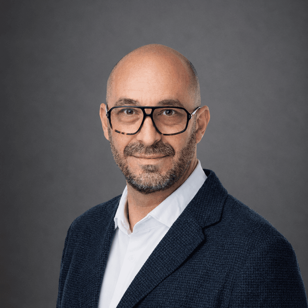 Immobilienmakler in Rolle: Cédric  Obringer
