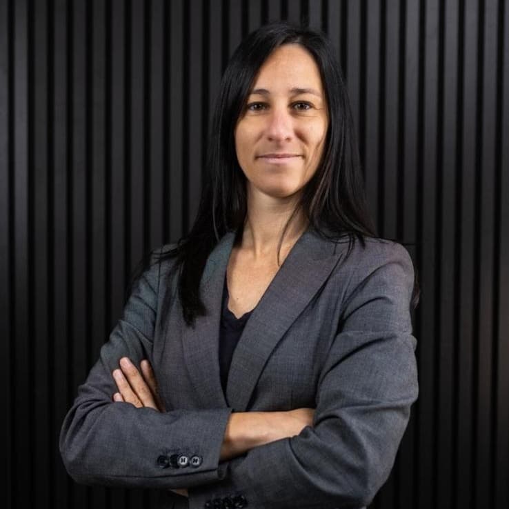 Immobilienmakler in Nyon: Julia Menzikian