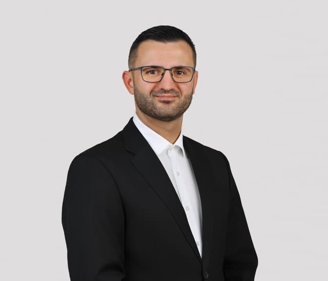 Adem  Memedi - Real Estate Agent in Zug