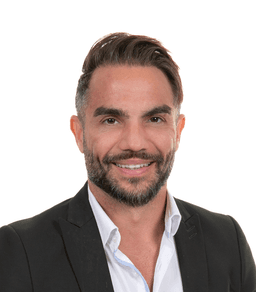 Raphael Coppola - Real Estate Agent in Nyon