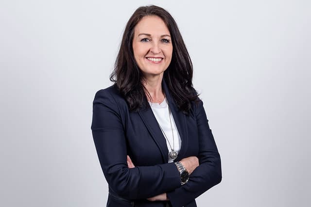 Doris Berka - Real Estate Agent in Freienbach