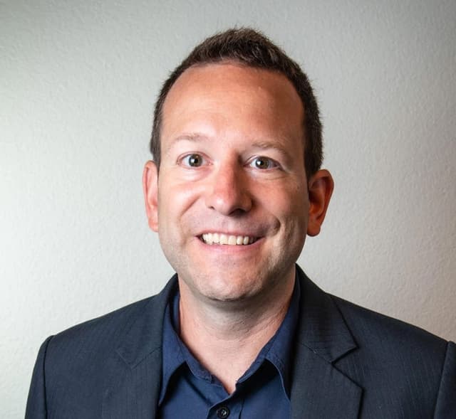 Lukas Bodmer - Immobilienmakler in Bern
