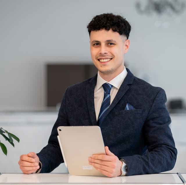 Nadim Haddad - Real Estate Agent in Burgdorf