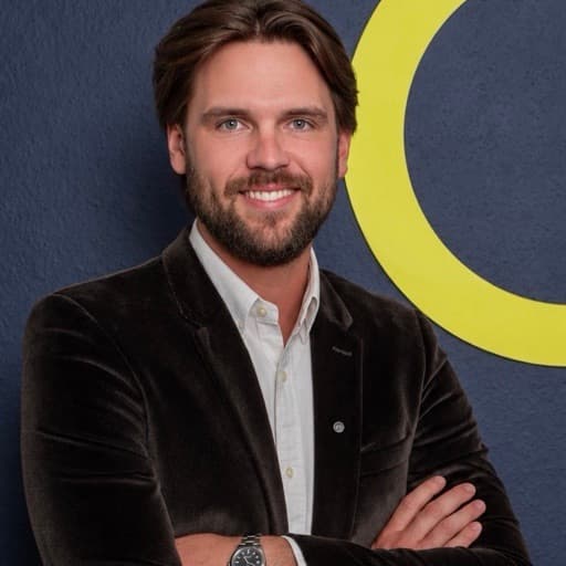 Agente immobiliare a Genève: Willow Shinaver