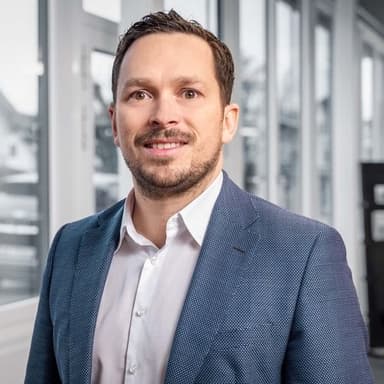 Real Estate Agent in Zug: Corsin Casutt