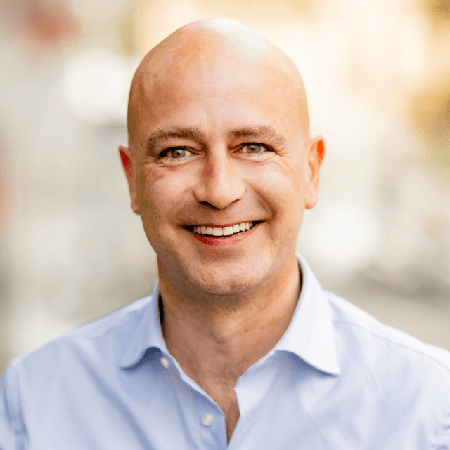 Sandro  Marfia - Real Estate Agent in Lausanne