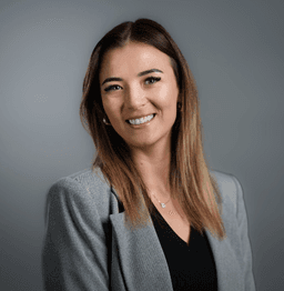Aurélie Rytz - Real Estate Agent in Rives-du-Loir-en-Anjou