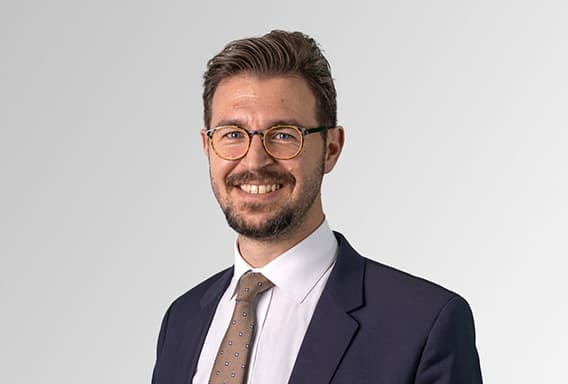 Davide Suriano - Immobilienmakler in Dübendorf