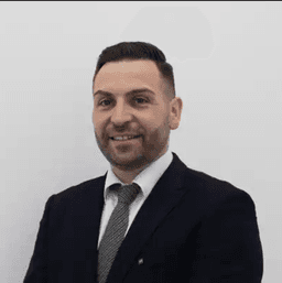 Alessandro  Marra  - Real Estate Agent in Basel