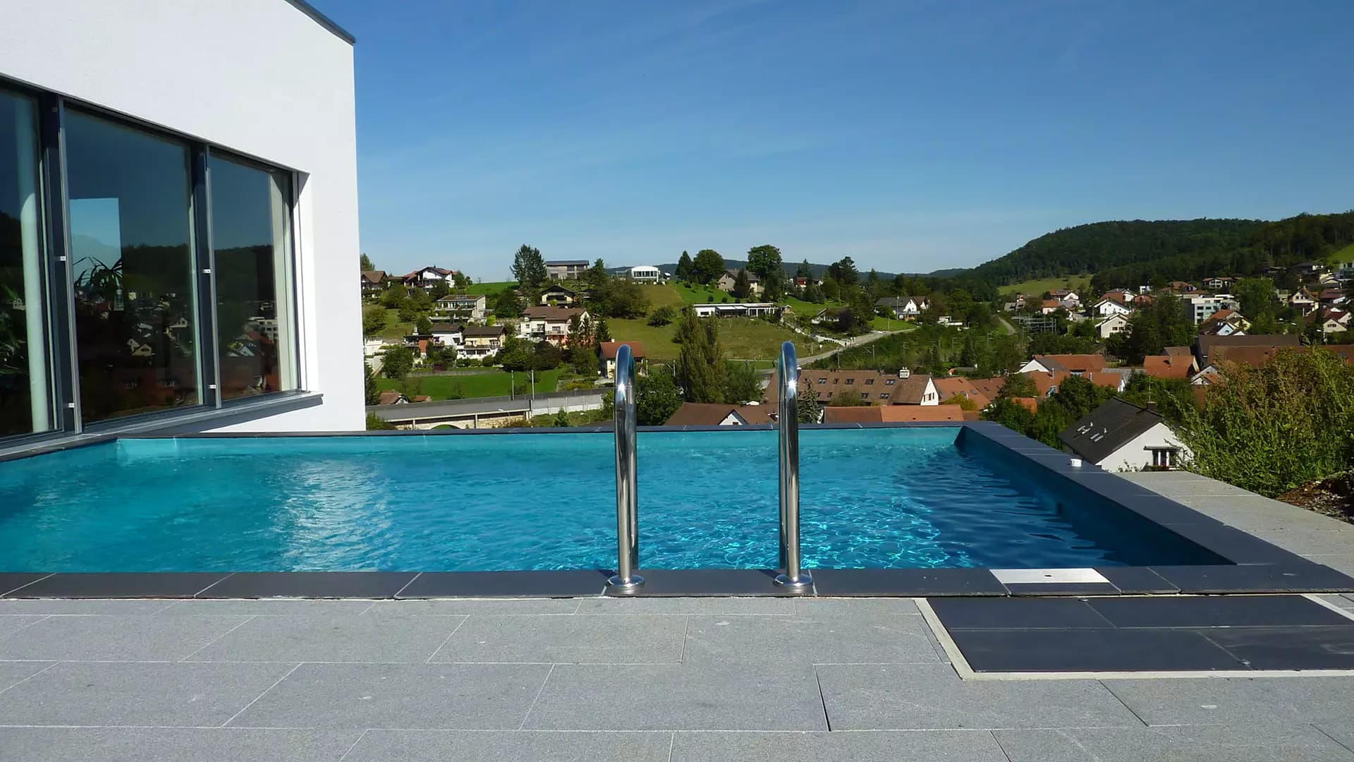 Immoworldswiss GmbH - Immobilienagentur in Reigoldswil
