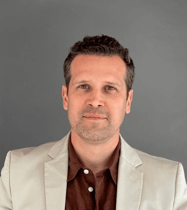 Real Estate Agent in Vevey: Damien Henry