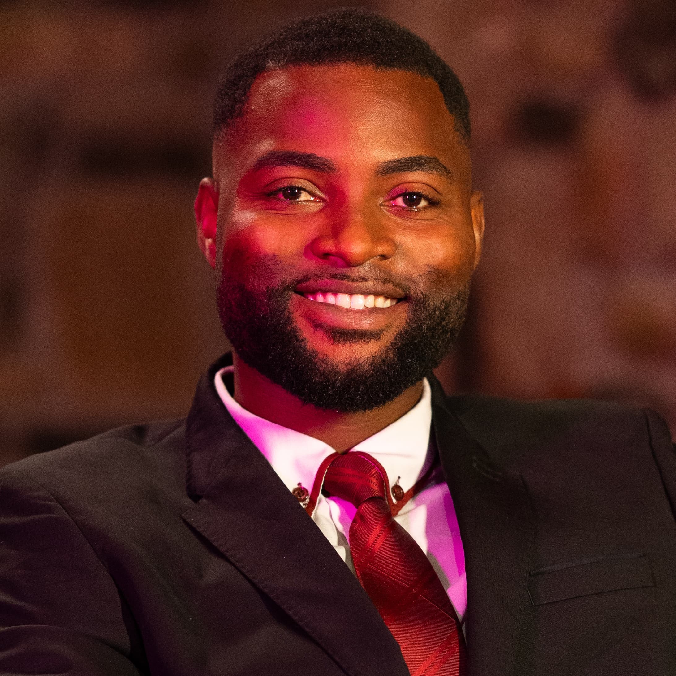 Agente immobiliare a Ittigen / Bern: Cyrille David Kapoua