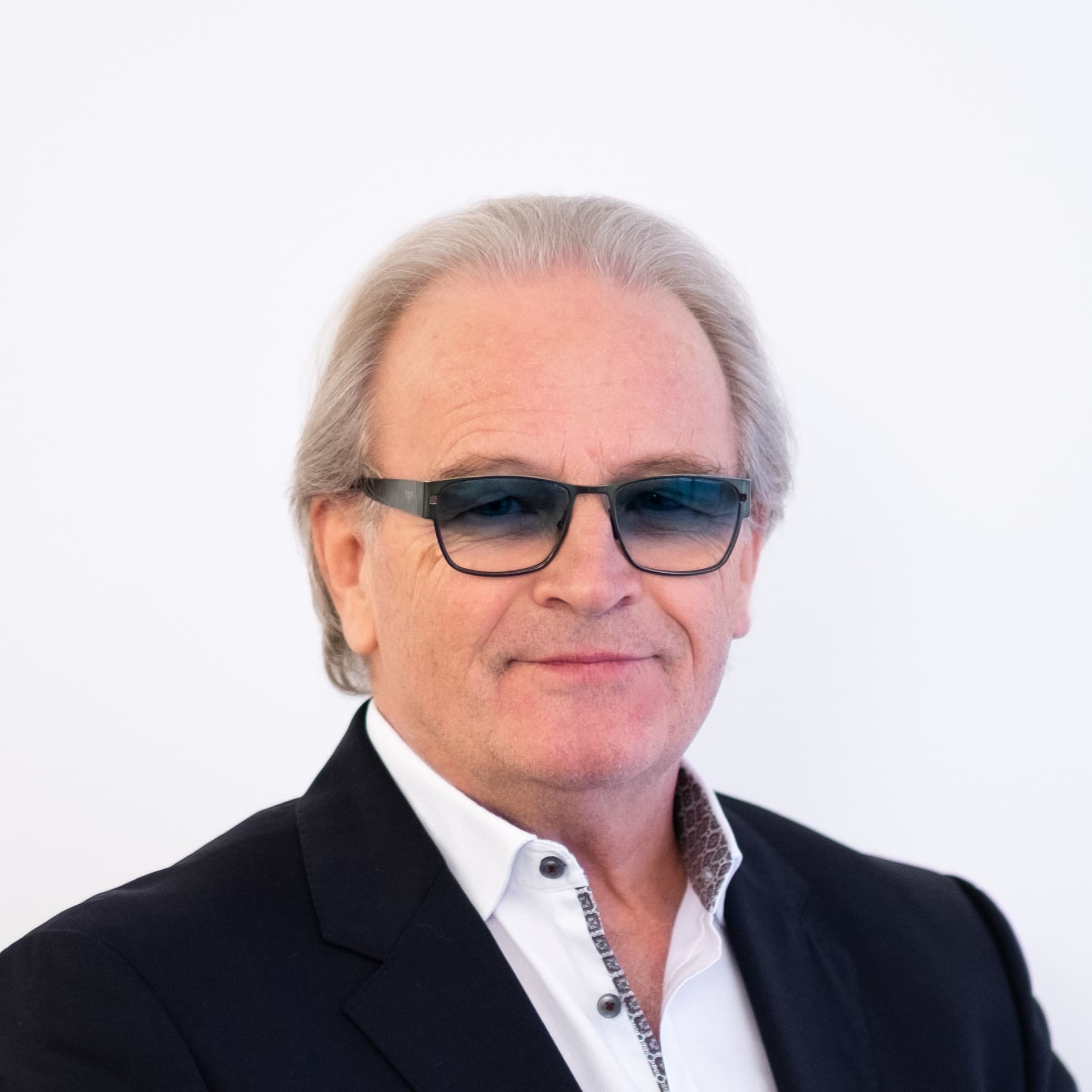 Real Estate Agent in Zürich: Roland Bacon