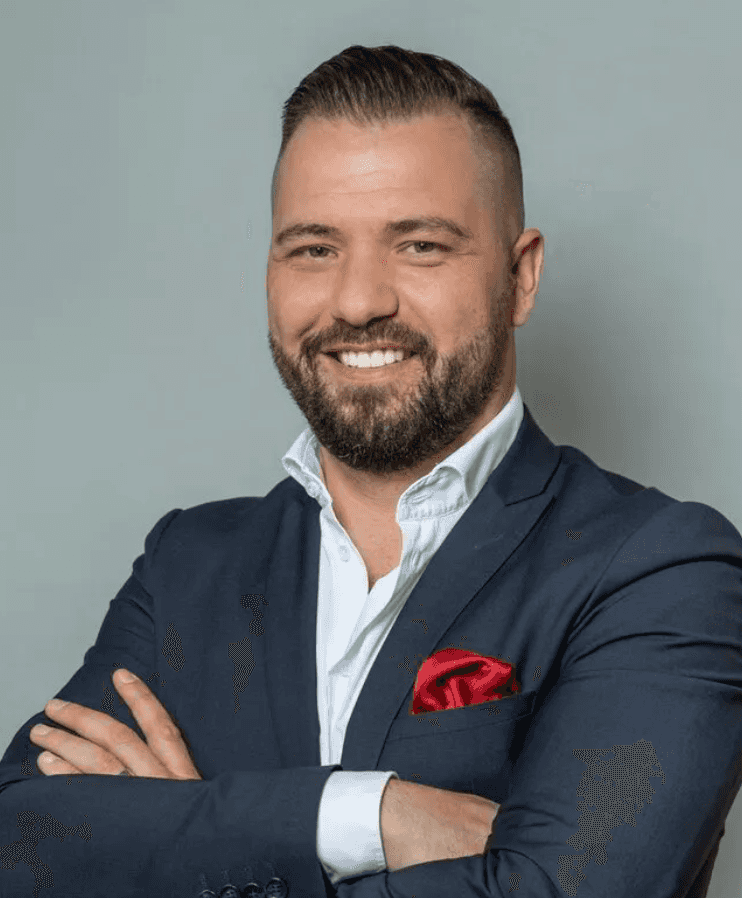 Albert Gashi - Immobilienmakler in Reinach