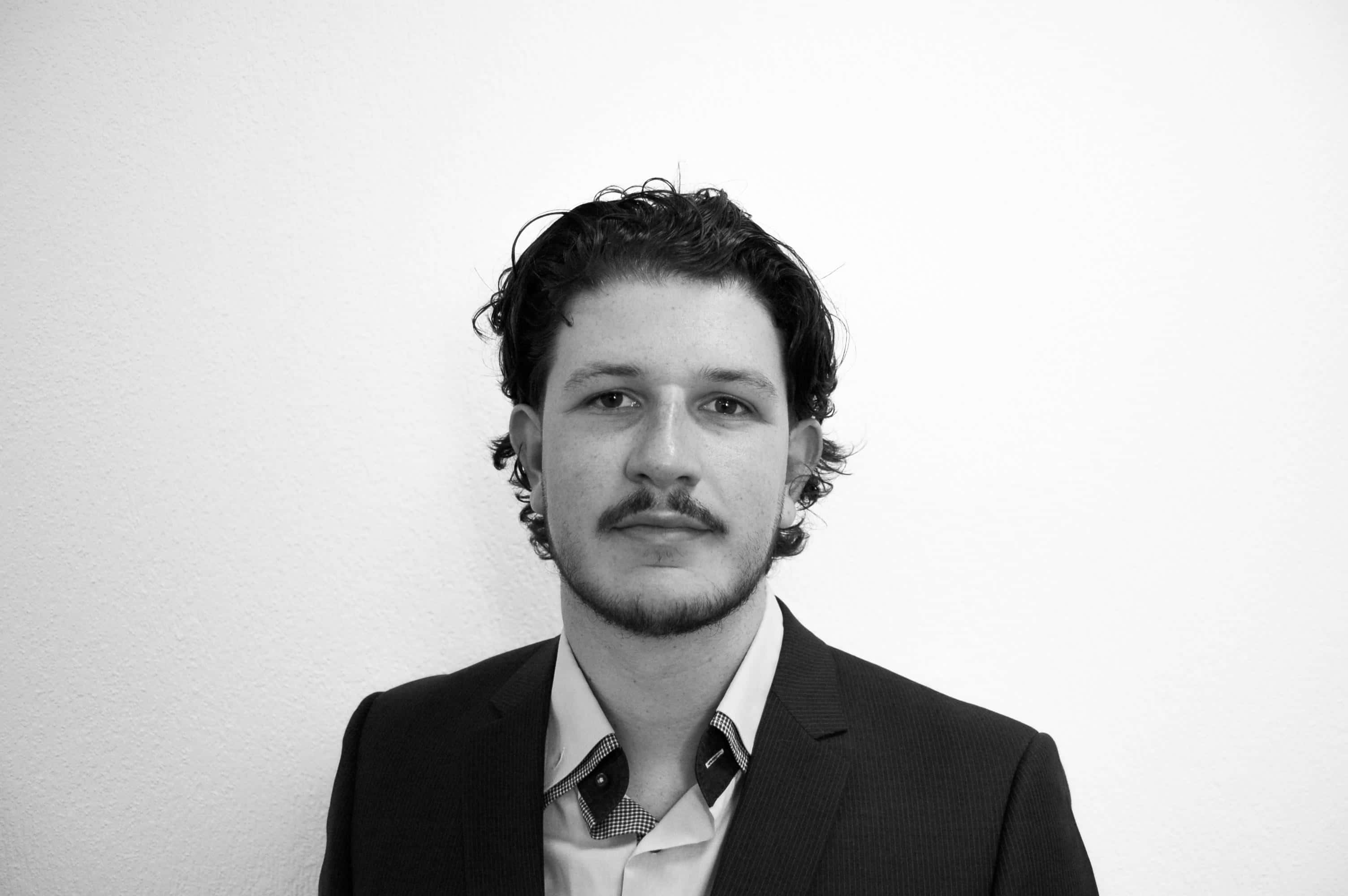 Léo Manca - Agente Immobiliare a Châtel-Saint-Denis