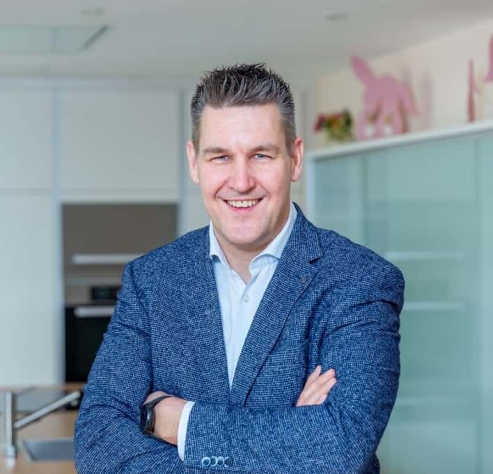 Christian Schweizer - Real Estate Agent in Erlinsbach