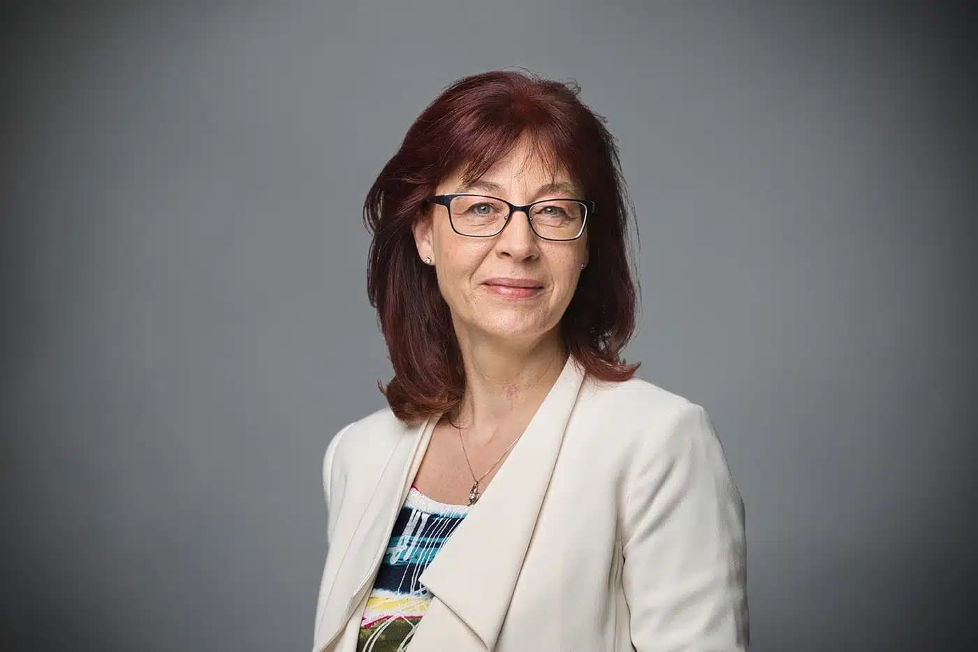 Agente immobiliare a Binningen: Heike Vierheilig