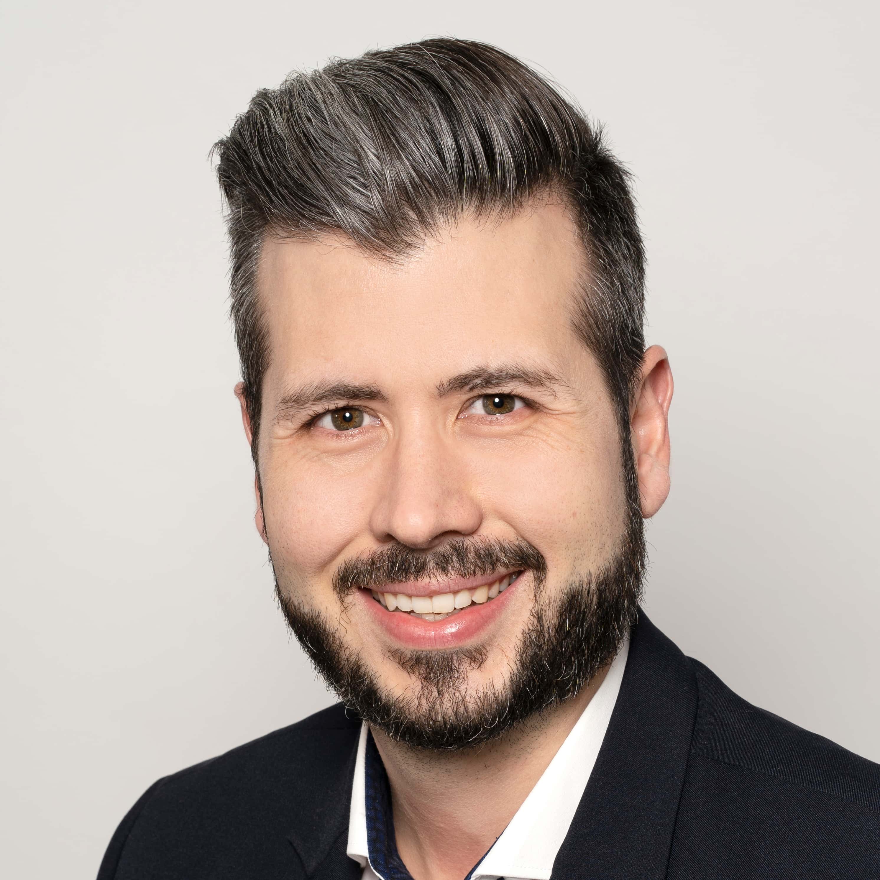 Pascal Schmid - Real Estate Agent in Böttstein