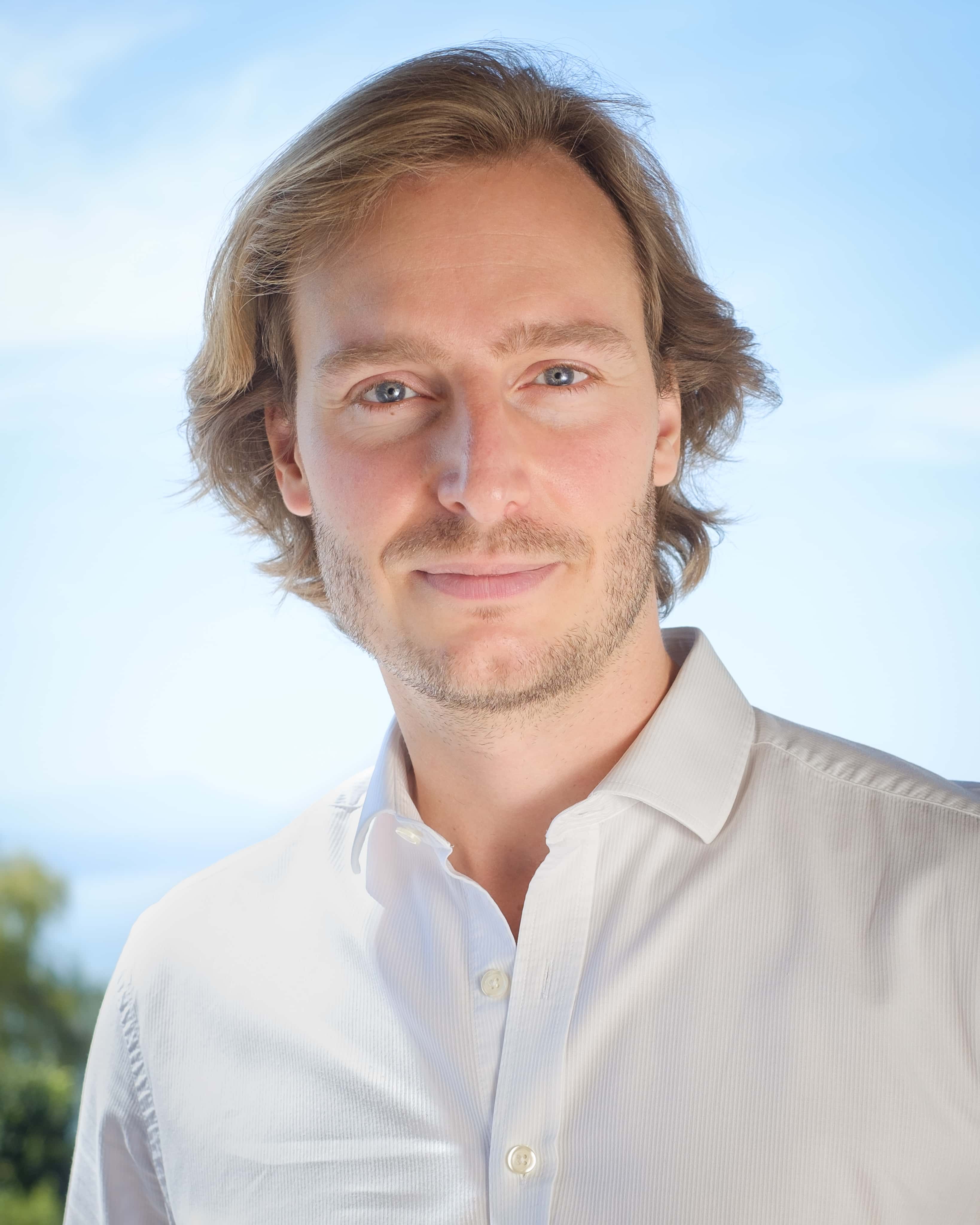 Robin Byas-Perry - Real Estate Agent in Le Mont-sur-Lausanne