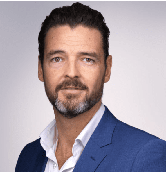 Agent immobilier à Stansstad: Oliver Bossard