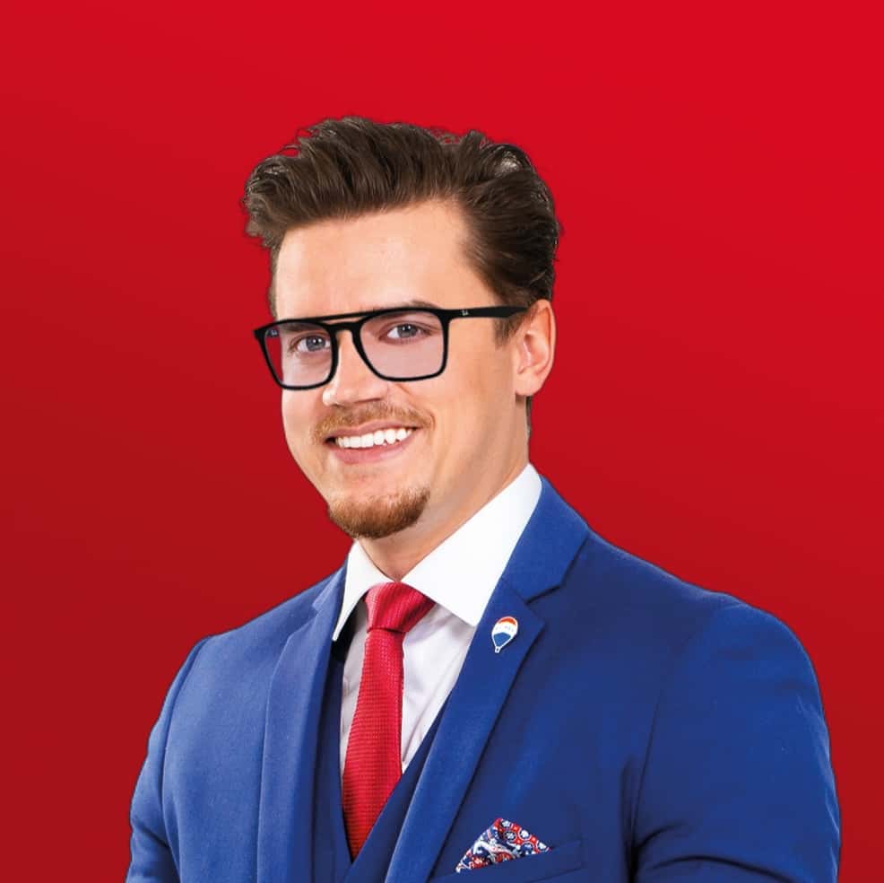 Nicolas Götschi - Agente Immobiliare a Aarau