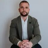 Enrico Internicola - Courtier immobilier à Zug