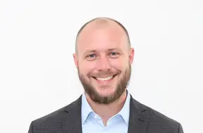 Agente immobiliare a Muttenz: Jonathan Greaves