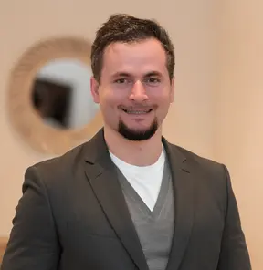 Agent immobilier à Menzingen: Antares Smago