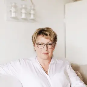 Real Estate Agent in Egliswil: Christiane Gruhl