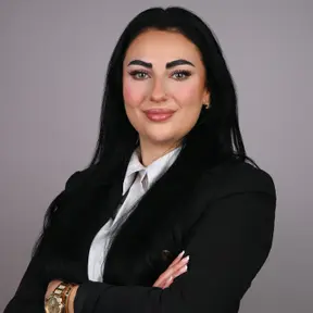 Immobilienmakler in Zug: Aylin Feldbauer