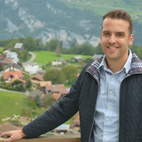 Agent immobilier à Glarus: Remo  Becker